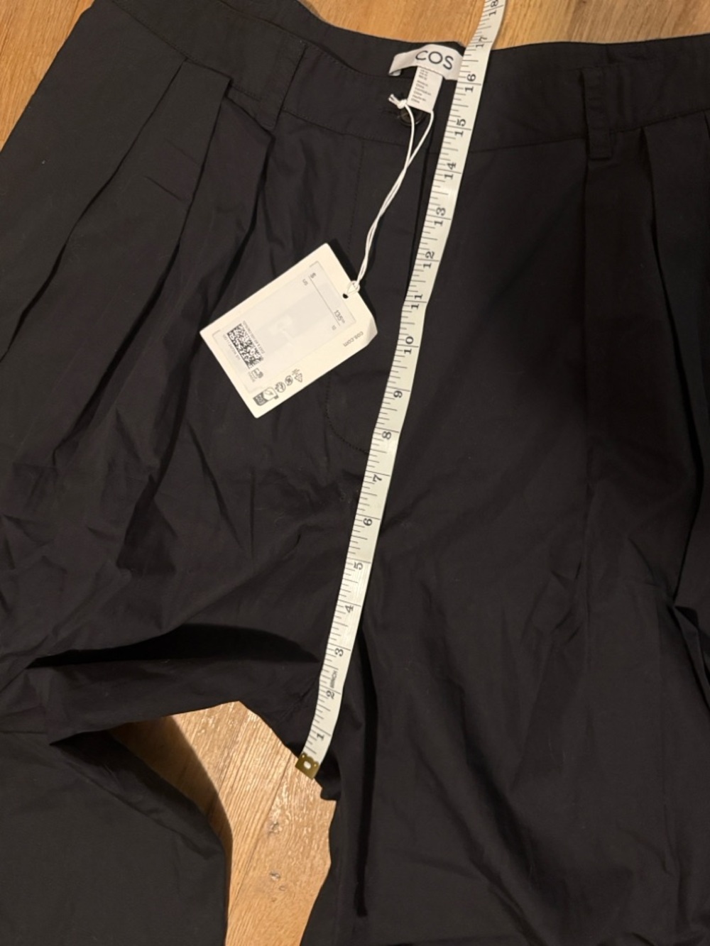 COS Black Wide-Leg Pleated Pants - Picture 7 of 8